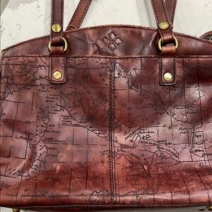 Patricia Nash Italian leather bag Discover bag. Limited edition